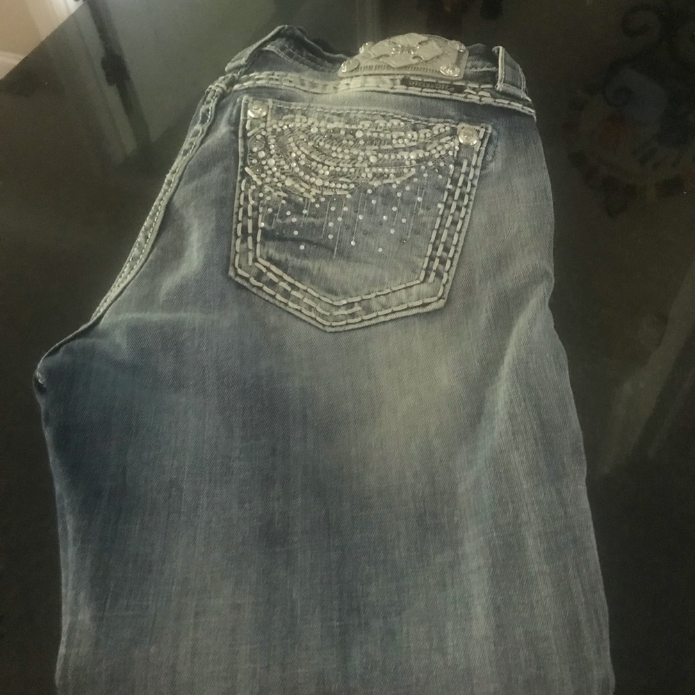 Miss Me mid rise easy crop jeans